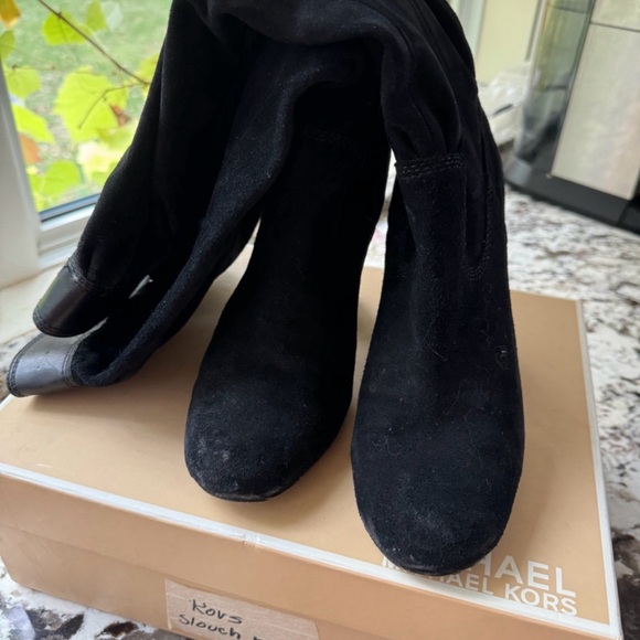 Michael Kors Black Suede Slouch Boots 7.5 - Picture 3 of 3